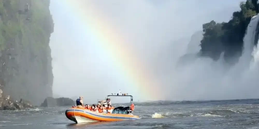 Macuco Boat Ride