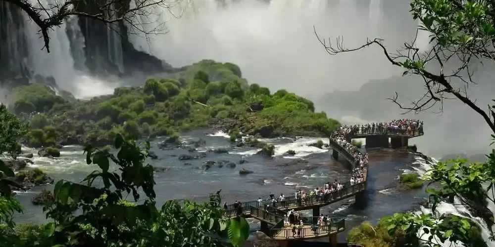 Iguazu Falls Argentina Tour